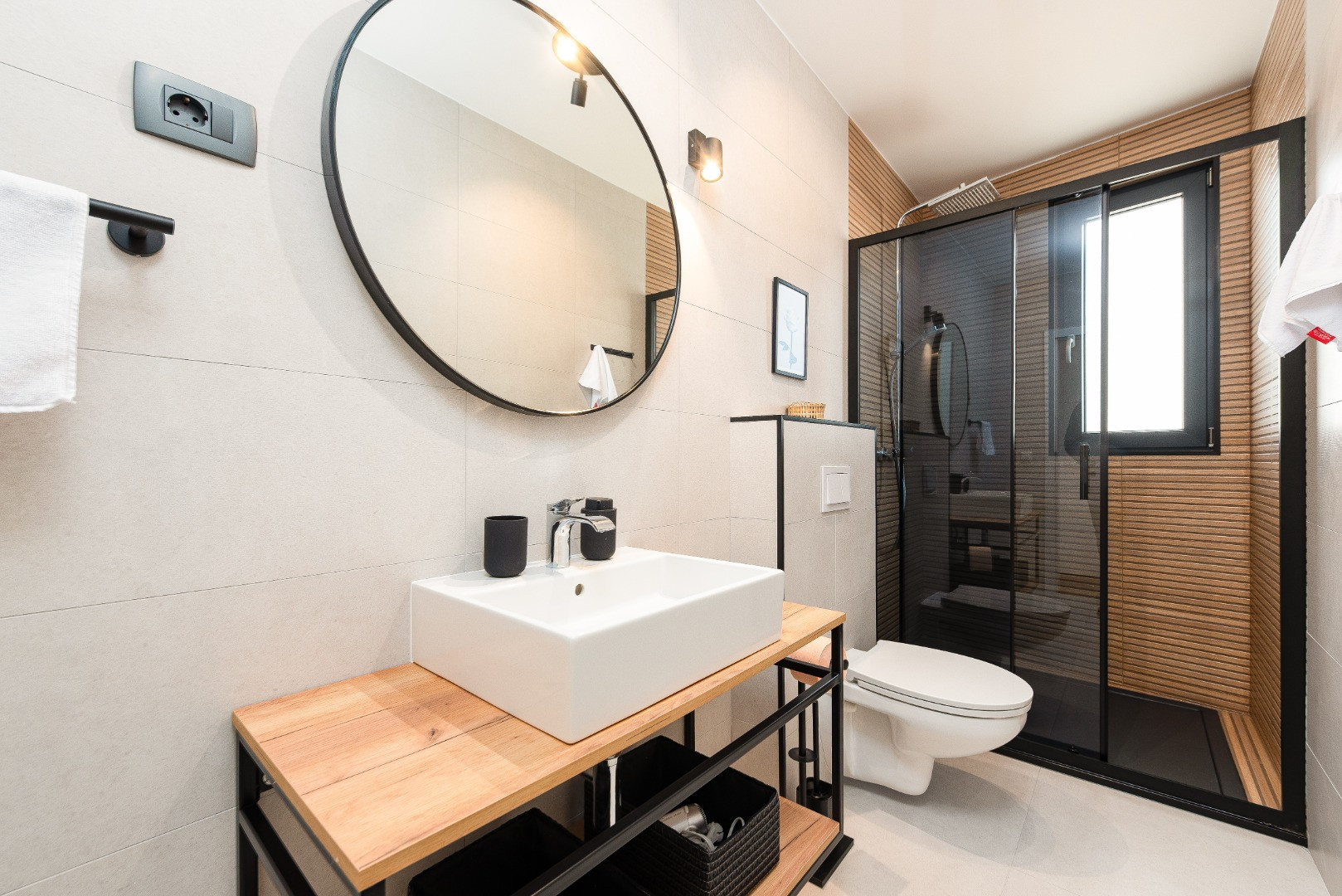 Charming new Villa Olivia in Zaton  - 30 m from the sea with heated pool and jacuzzi, Villa Olivia with a heated pool and jacuzzi, Zaton, Dalmatia, Croatia Zaton